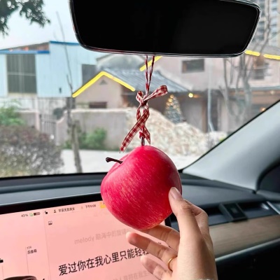苹果车挂汽车内饰后视镜挂件挂饰仿真减压挂饰氛围感车载摆件装饰